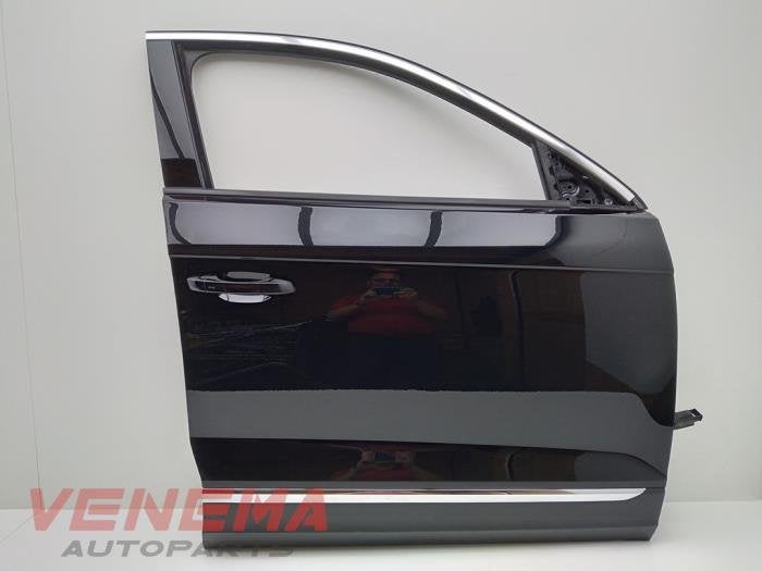 Portier 4Deurs rechts-voor van een Volkswagen T-Roc (LC9X), 12 maanden garantie, Gebruikt, -, -
