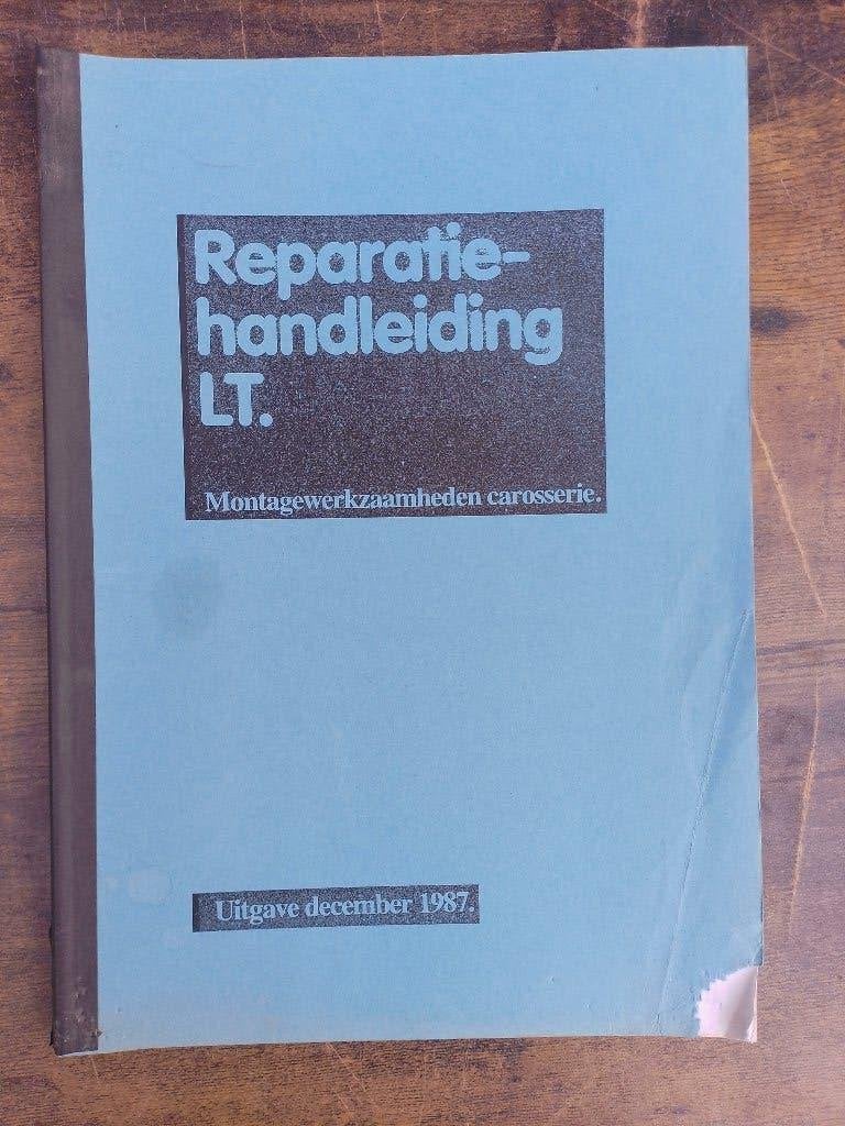 Vw LT 1 werkplaatsboek Carrosserie werkzaamheden, Ophalen of Verzenden, Gelezen, Volkswagen