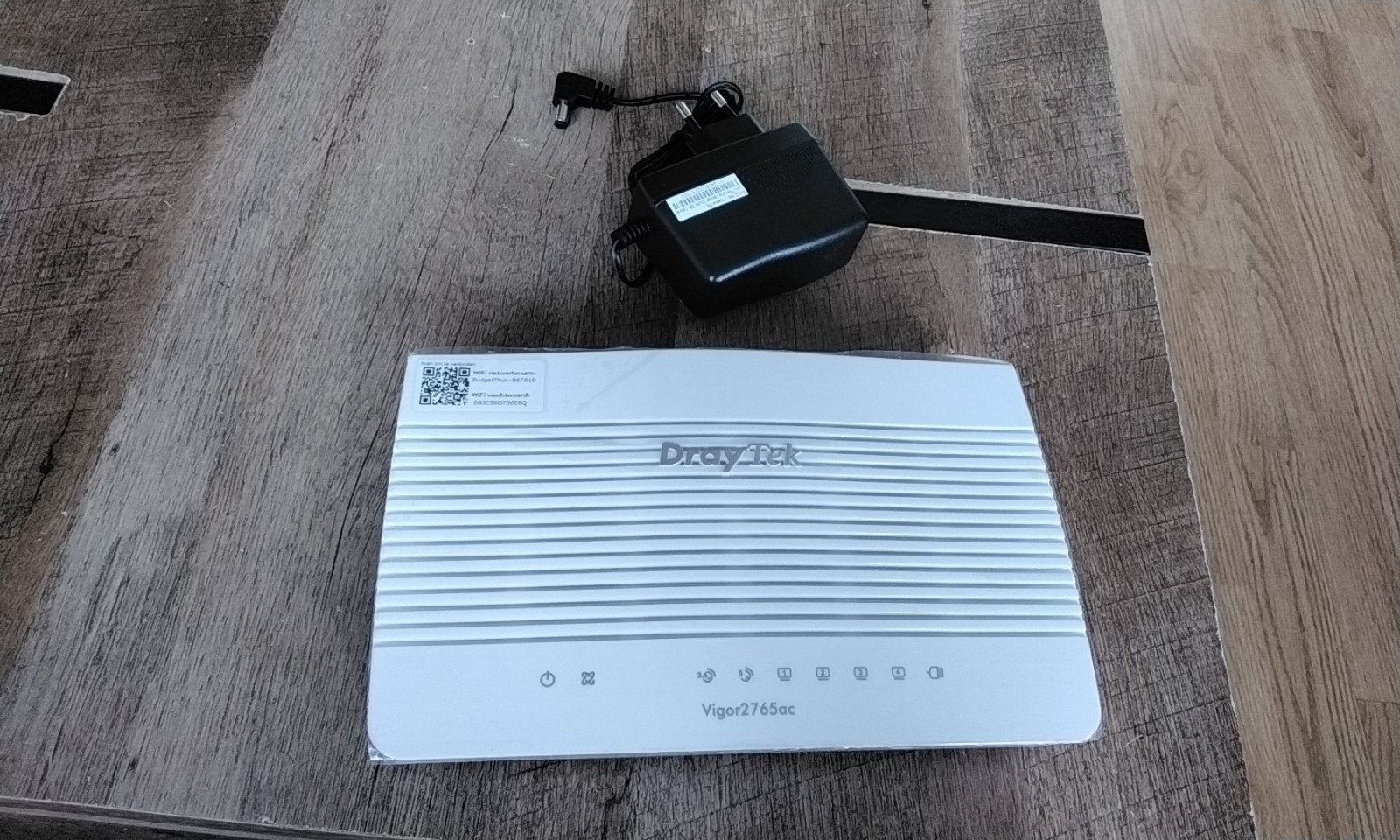 DrayTek Vigor2765ac Router met modem - Nieuw nooit gebruikt, Computers en Software, Ophalen of Verzenden, Nieuw, Router met modem