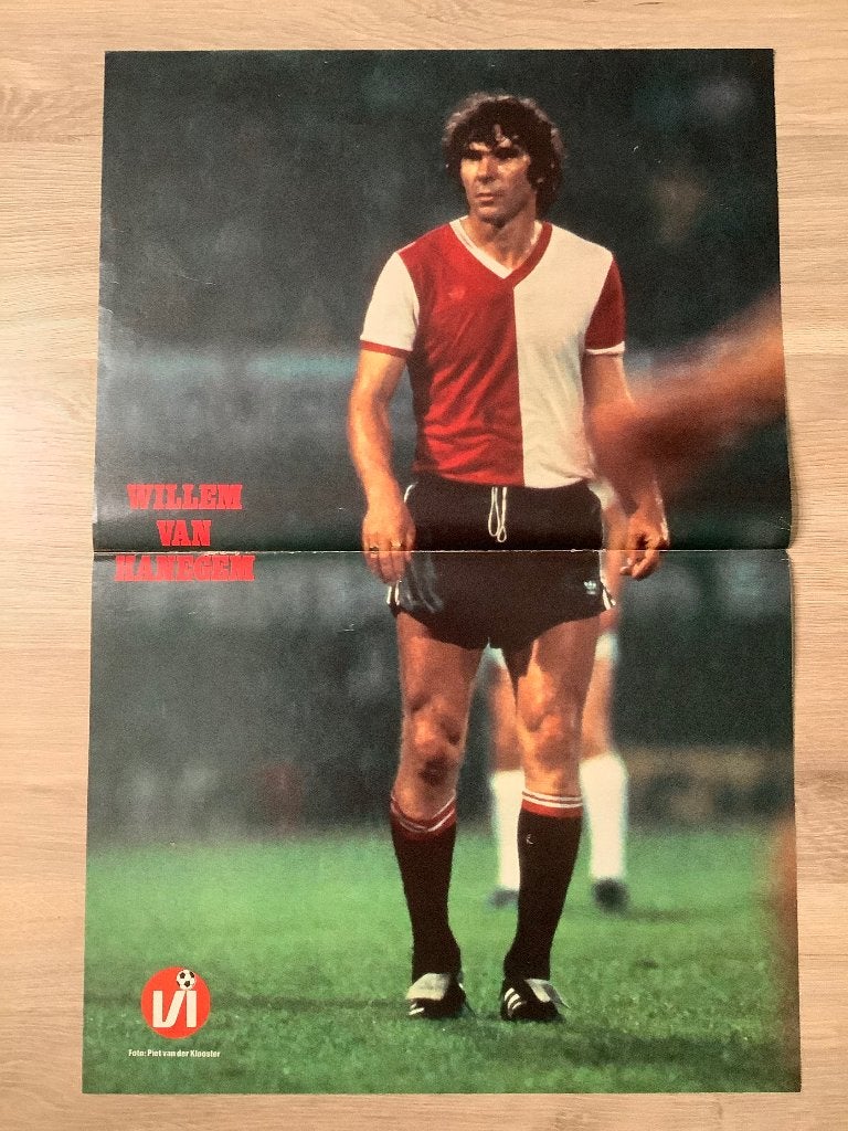 Poster Willem Van Hanegem bij Feyenoord, Verzamelen, Sportartikelen en Voetbal, Ophalen of Verzenden, Zo goed als nieuw, Feyenoord