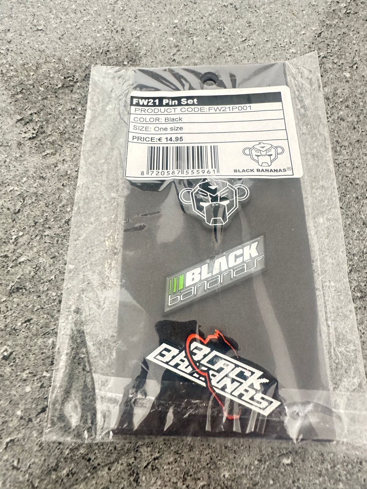 Black Bananas FW21 Pin Set - Nieuw in verpakking, Ophalen of Verzenden, Nieuw, Merk, Speldje of Pin