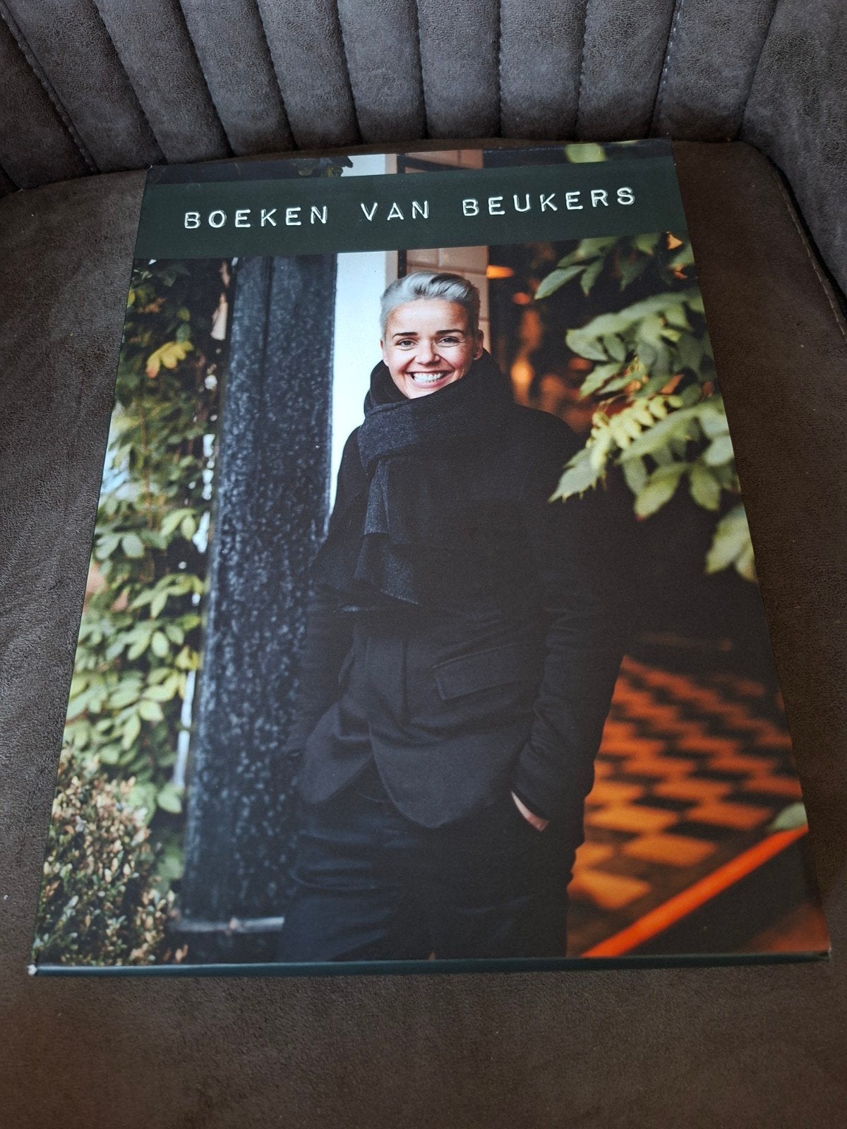 Boeken van Beukers: Bakken met Beukers (2 boeken), Taart, Gebak en Desserts, Beukers, Ophalen of Verzenden, Zo goed als nieuw