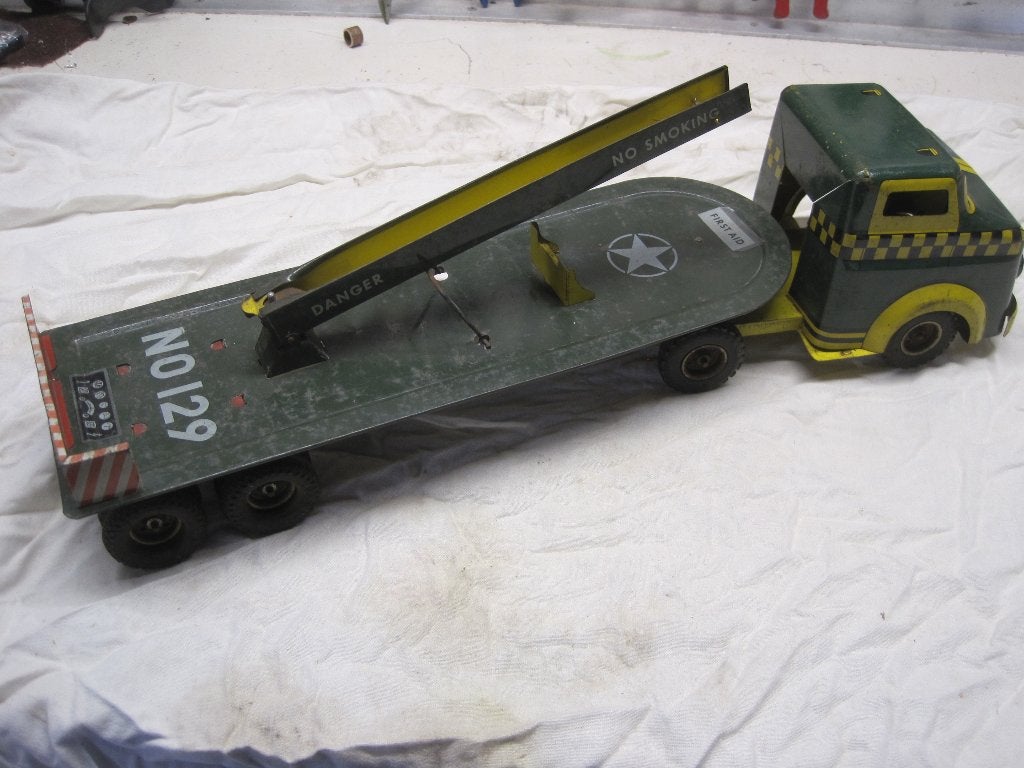 Antiek speelgoed Legertruck 1950., Antiek en Kunst, Antiek | Speelgoed, Ophalen of Verzenden