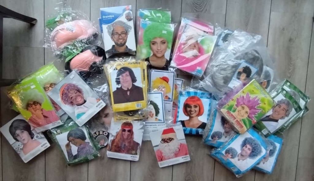 Partij pruiken en snorren, Ophalen of Verzenden, Nieuw, Hoed of Pruik, Overige