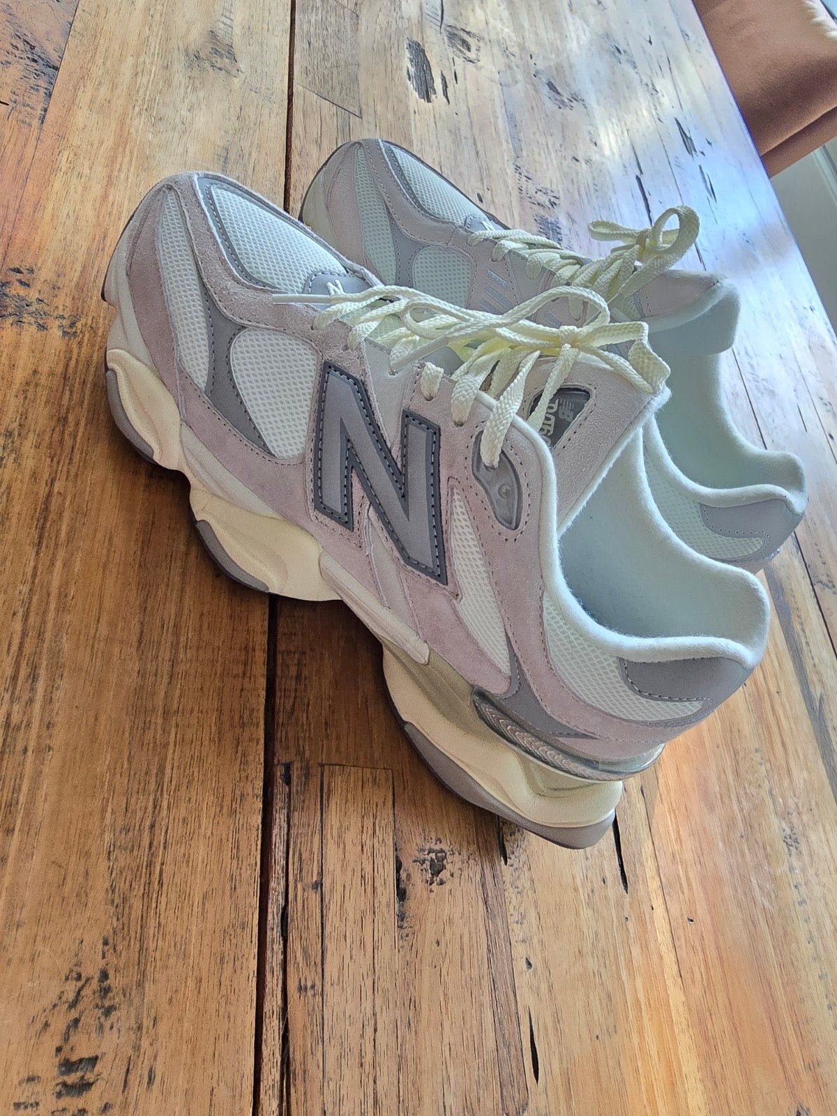 New Balance 9060 U9060ECA - Maat 43, Ophalen of Verzenden, Zo goed als nieuw, Grijs, Sneakers of Gympen