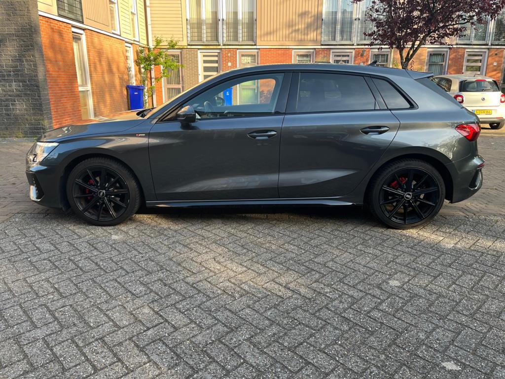 Audi A3 Sportback S Edition 2022 | 75.000 km grijs, Auto's, Audi, Origineel Nederlands, 19 km/l, Hybride Elektrisch/Benzine, Zilver of Grijs