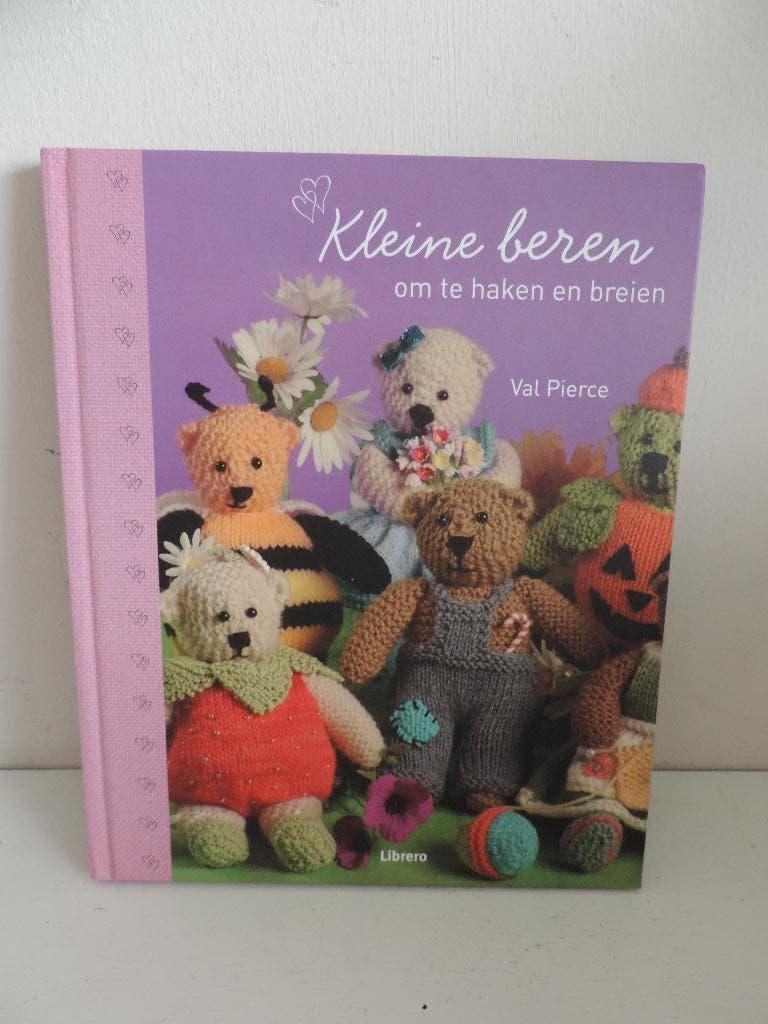 kleine beren om te haken en  breien, Ophalen of Verzenden, Breien, Patroon of Boek