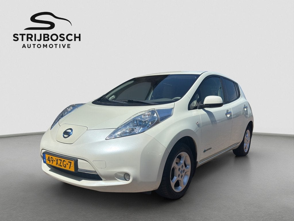 Nissan LEAF Base 24 kWh | Navi| Camera | Stoelverwarm. |, Auto's, Nissan, Wit, Origineel Nederlands, 1500 kg, 720 min