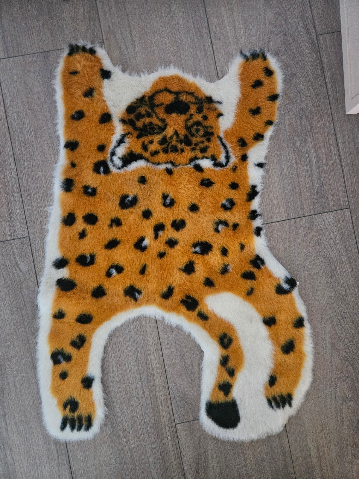 Leopard print vloerkleed - Zacht en decoratief, 50 tot 100 cm, Dierenprint, Speels, Modern, Bruin, Zo goed als nieuw