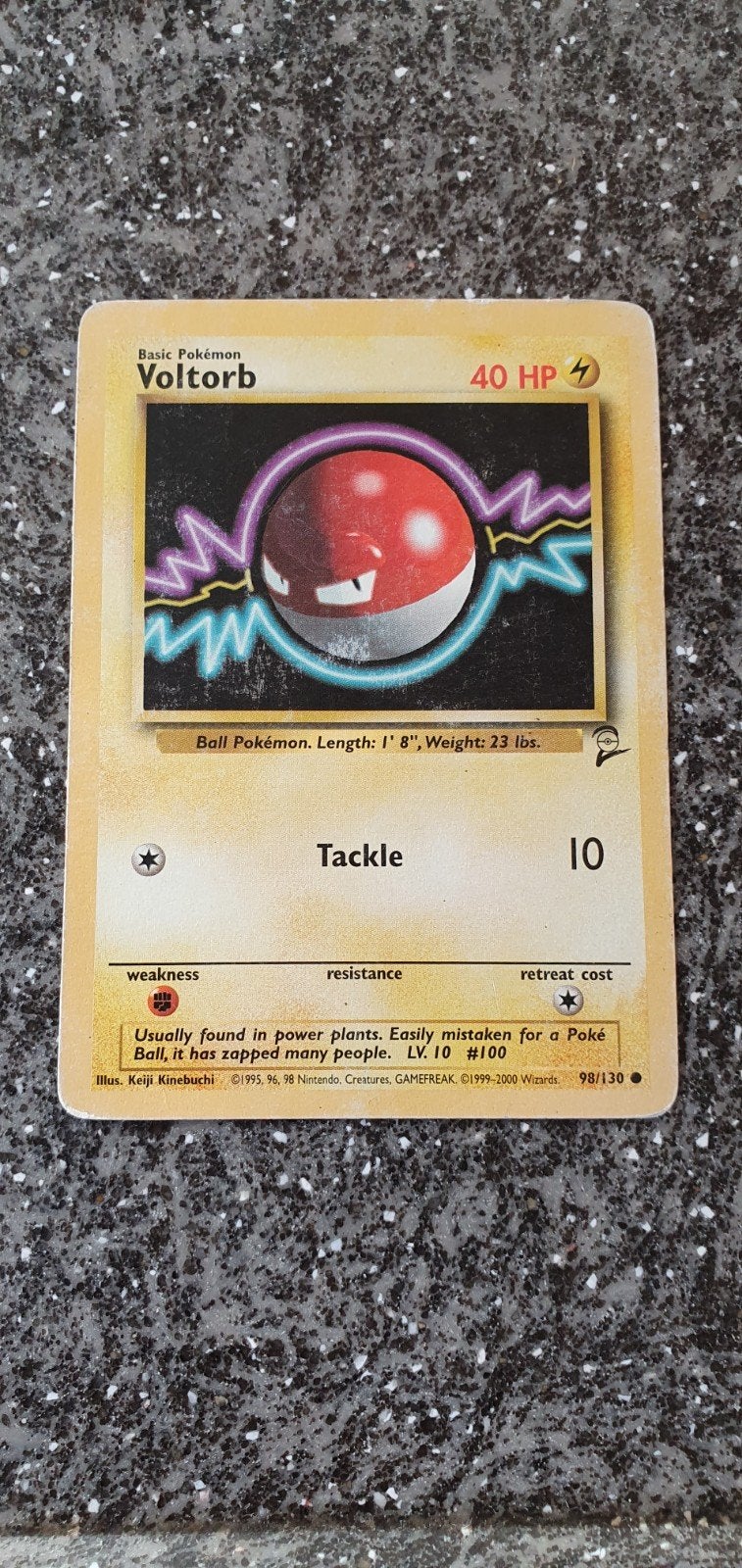 Voltorb 98/130 Base Set 2 WOTC Pokémon Kaart (1999-2000), Ophalen of Verzenden
