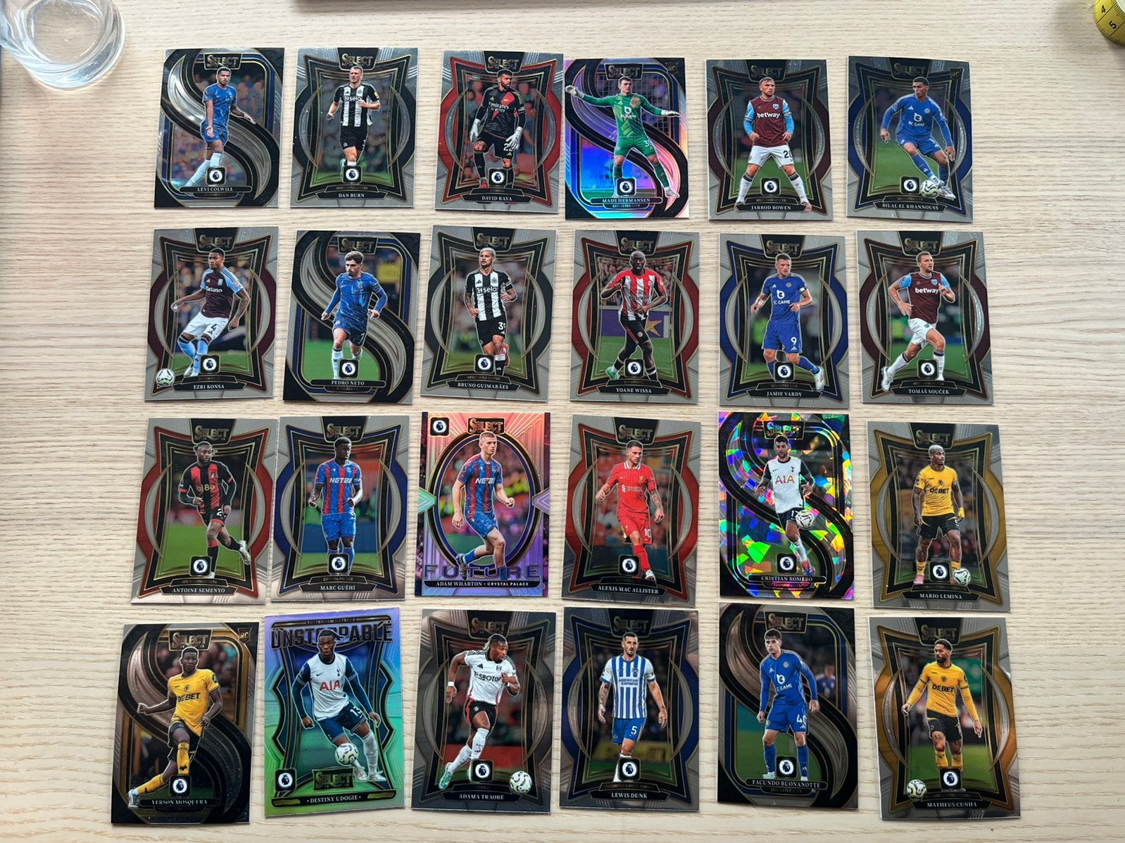 Panini select premier league 24/25, Ophalen of Verzenden, Zo goed als nieuw, Buitenlandse clubs, Poster, Plaatje of Sticker