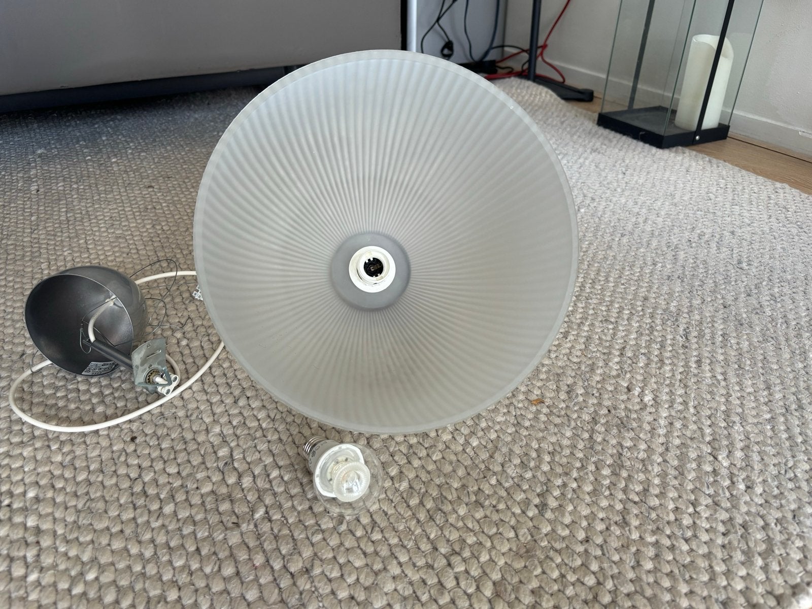 Ikea Kalcium vintage hanglamp - Maximaal 100W, Huis en Inrichting, Lampen | Hanglampen, Ophalen, Gebruikt, Glas, E27 (groot)