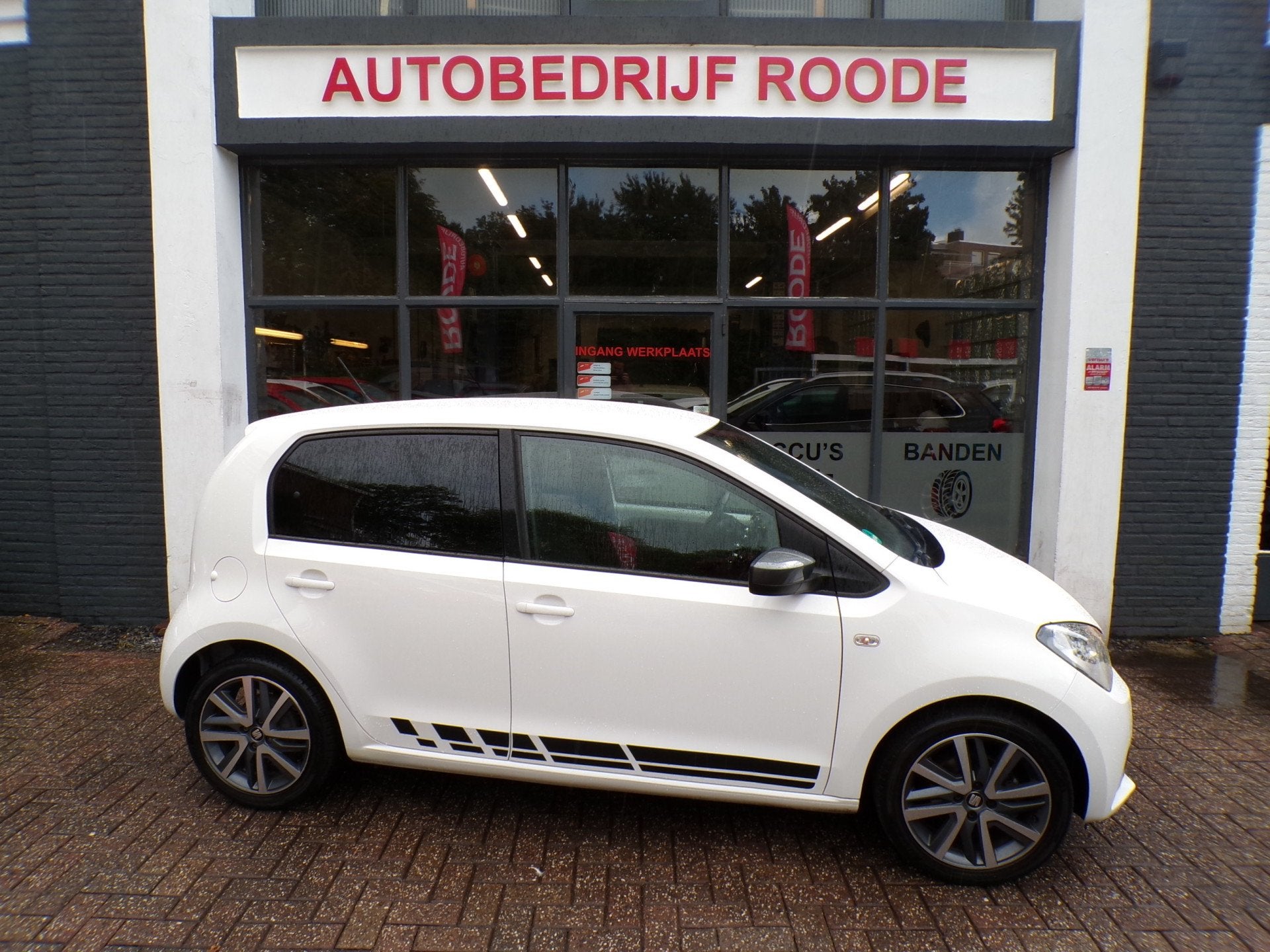 SEAT Mii 1.0 FR Edition 5-Drs AIRCO,TOP STAAT! (bj 2017), Auto's, Voorwielaandrijving, Gebruikt, Met garantie (alle), Mii