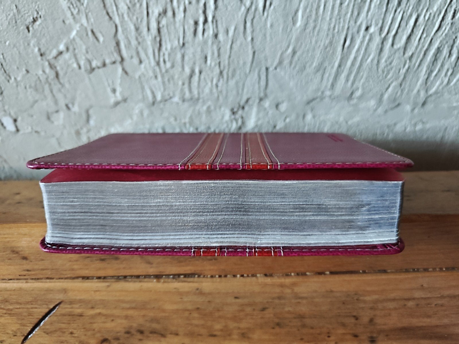 Holy Bible., Ophalen of Verzenden, Zo goed als nieuw, Christendom | Protestants