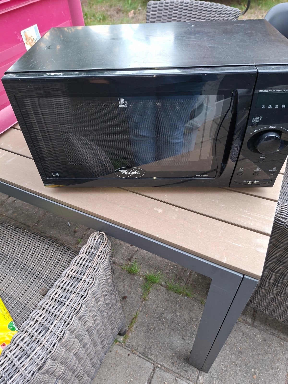 Zwarte goedwerkende magnetron, Witgoed en Apparatuur, Ophalen, Gebruikt, Magnetron, Draaiplateau