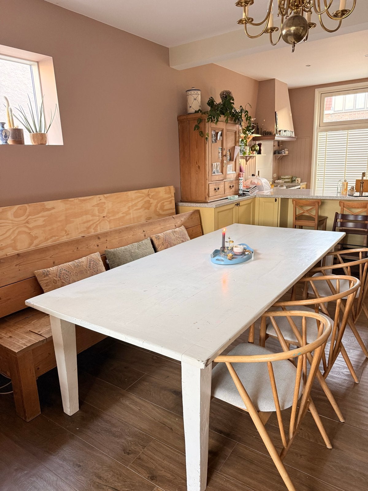 Grote houten eettafel met bank en stoelen, Ophalen, Gebruikt, 200 cm of meer, 50 tot 100 cm