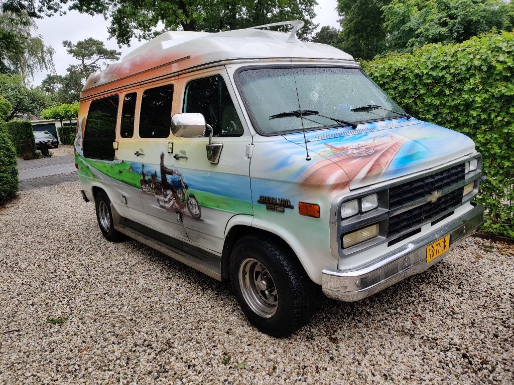 Chevy Van G20 (1992) camper Amerikaanse slaapkamer op wielen, Elektrische ramen, Reservewiel, Tot en met 2, Particulier