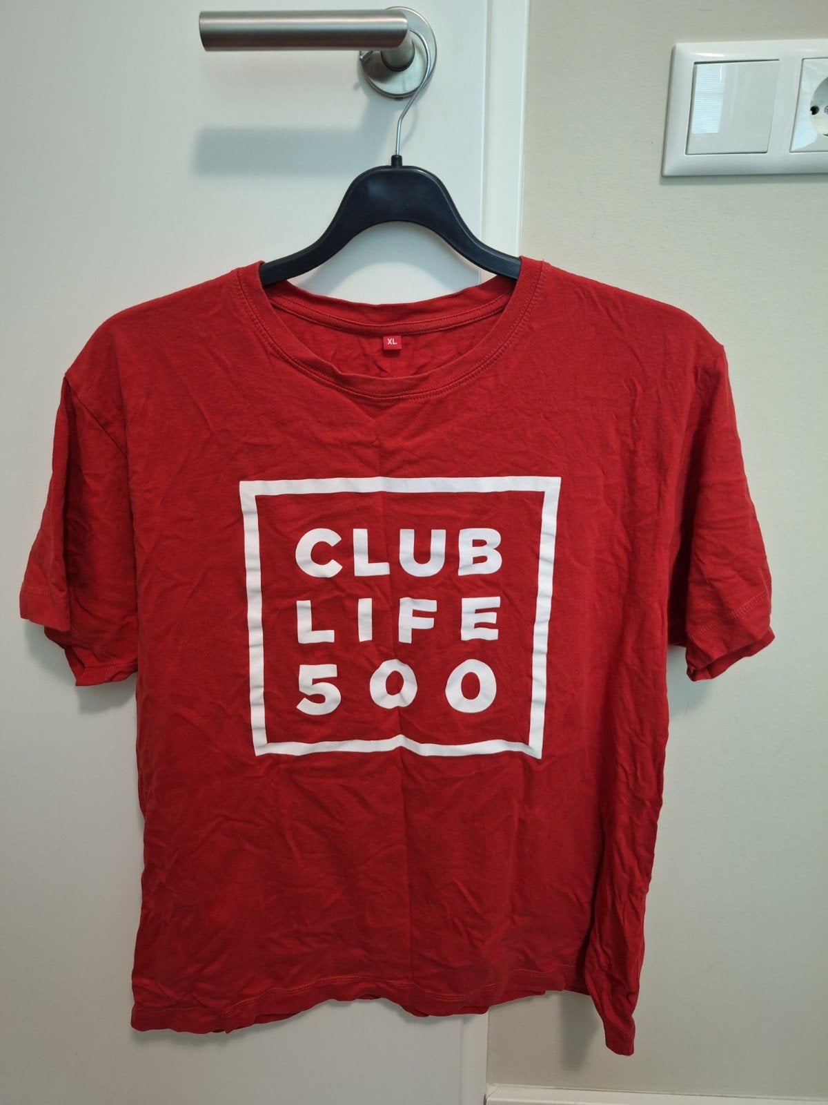 Rood T-shirt "CLUB LIFE 500" Tiësto, Continental Clothing, Maat 56/58 (XL), Ophalen of Verzenden, Gedragen