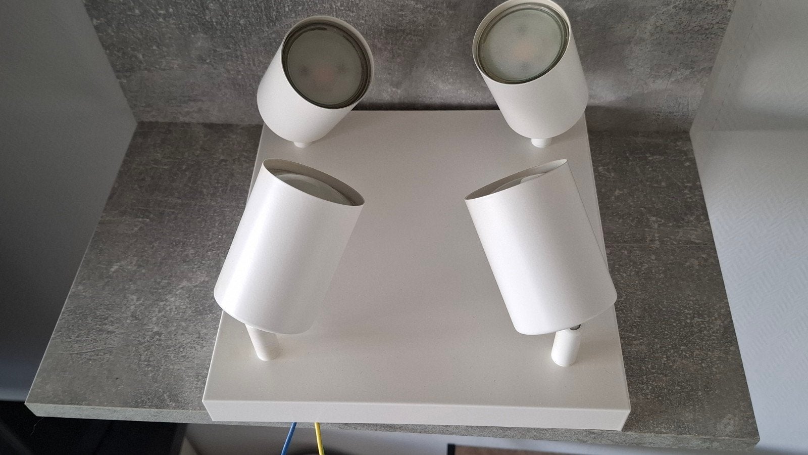 2x Livarno plafondlamp met 4 spots.
Livarno plafondlamp 4, Huis en Inrichting, Lampen | Spots, GU10, Ophalen of Verzenden, Zo goed als nieuw