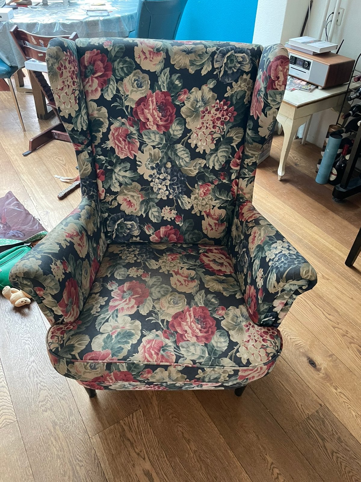 Ikea stoel met bloemen ., Huis en Inrichting, Ophalen, Zo goed als nieuw, 75 tot 100 cm
