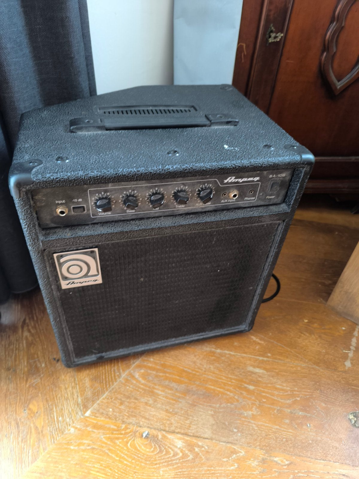 Ampeg BA-108 Basgitaarversterker - Gebruikt, incl. stroomkab, Ophalen of Verzenden, Minder dan 50 watt