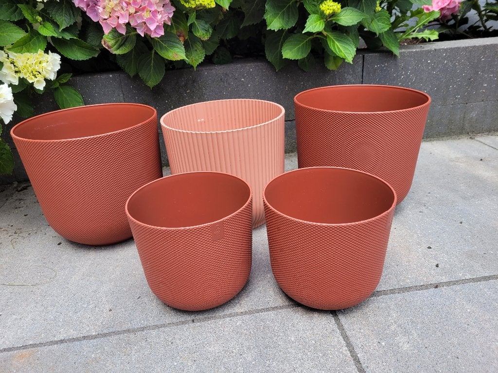 Kunststof bloempotten van Elho toscaans rood, Tuin en Terras, Ophalen, Kunststof, Rond, Zo goed als nieuw