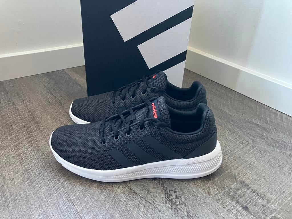 Adidas hardloopschoenen heren, maat 9/43, nieuw!, Ophalen of Verzenden, Nieuw, Hardloopschoenen, Adidas
