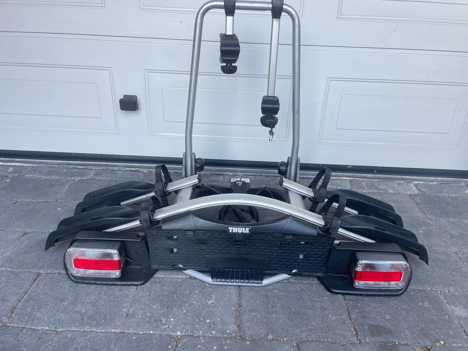 Thule Euroway 921 fietsendrager voor 2 fietsen, Auto diversen, Ophalen, Zo goed als nieuw, Brede banden, 2 fietsen
