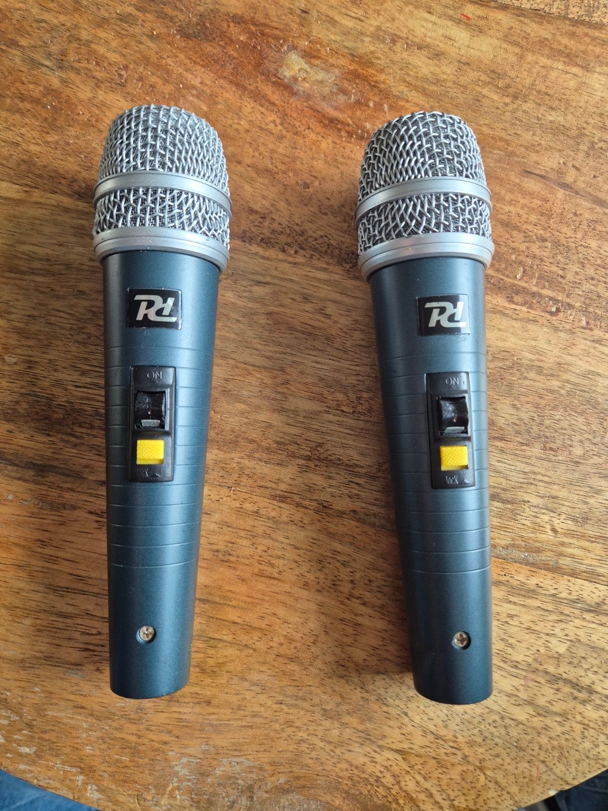 Power Dynamics Set van 2 microfoons - Acoustics K-38, Muziek en Instrumenten, Ophalen, Gebruikt, Zangmicrofoon, Draadloos