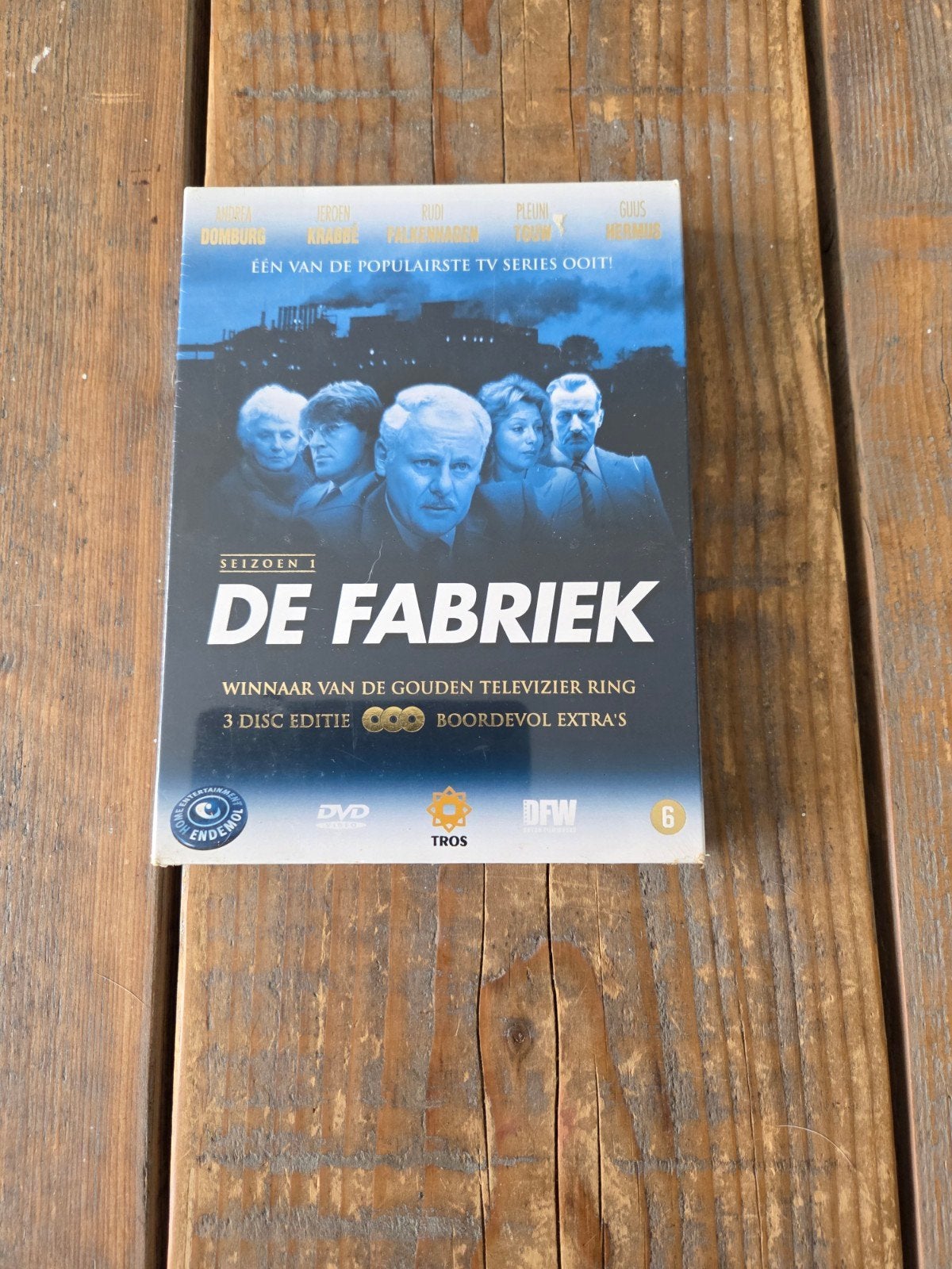 De Fabriek - Seizoen 1 nog ingesea, Inclusief doosje, Seizoen 1, Alle leeftijden, Nederlands