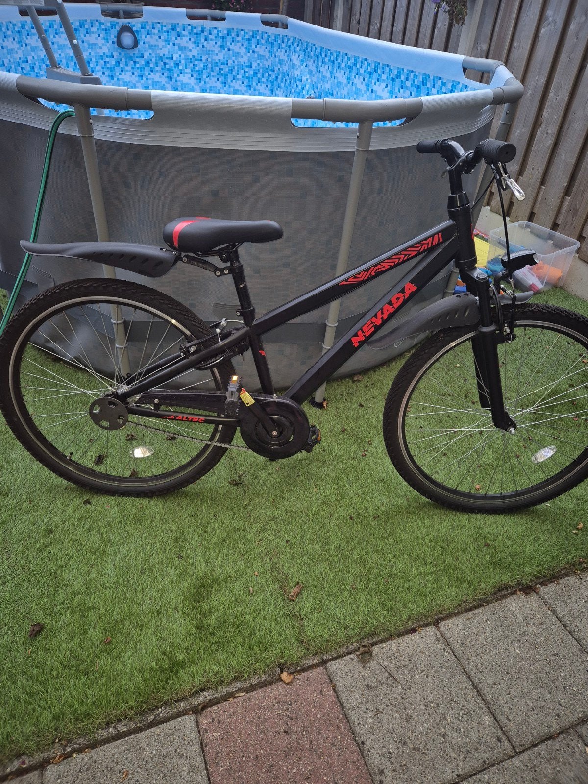 Altec Nevada Crossfiets 26 inch - Zwart/Rood, 20 inch of meer, Altec, Velgrem, Ophalen of Verzenden