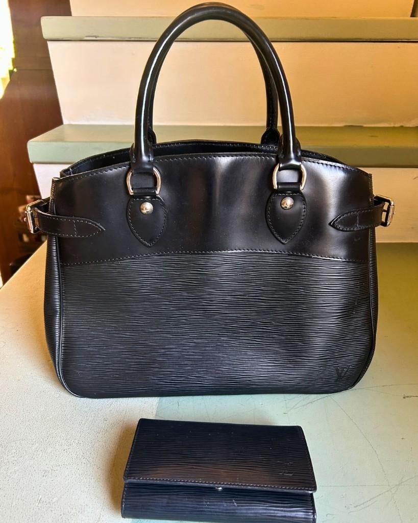 Louis Vuitton Passy PM Epi leer + bijpassende portemonnee, Sieraden, Tassen en Uiterlijk, Tassen | Damestassen, Ophalen, Zo goed als nieuw