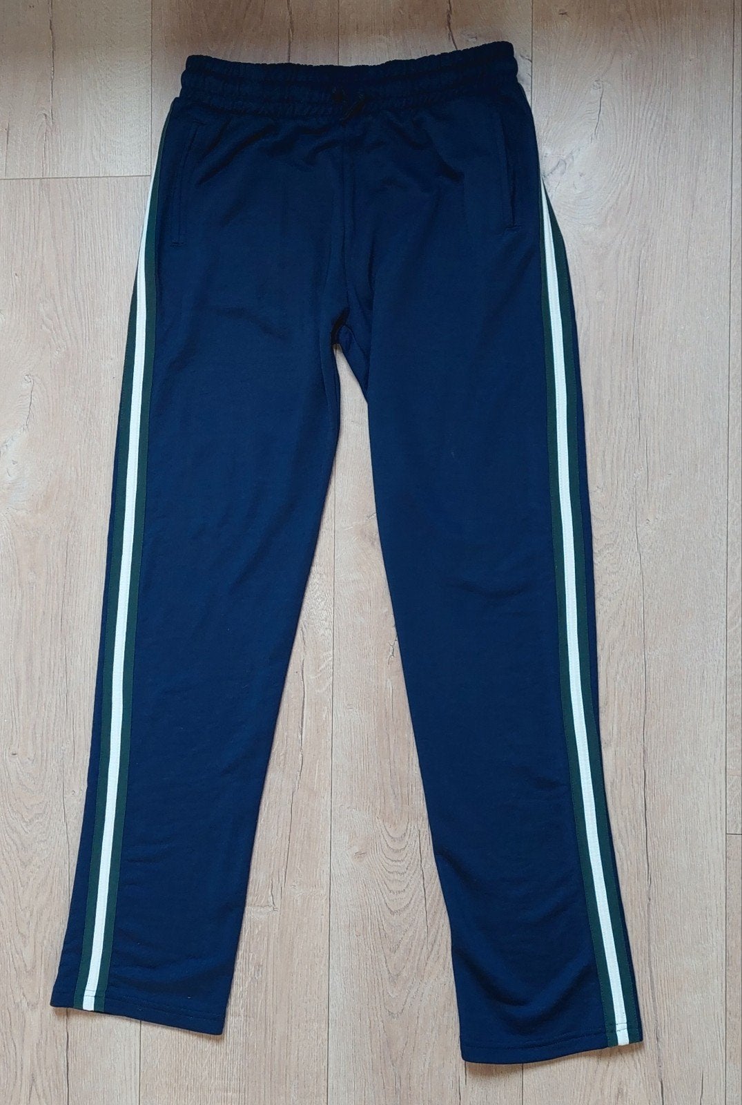 Sportbroek maat 158/164 Hema zgan., Sport- of Zwemkleding, Ophalen of Verzenden, Zo goed als nieuw, Hema