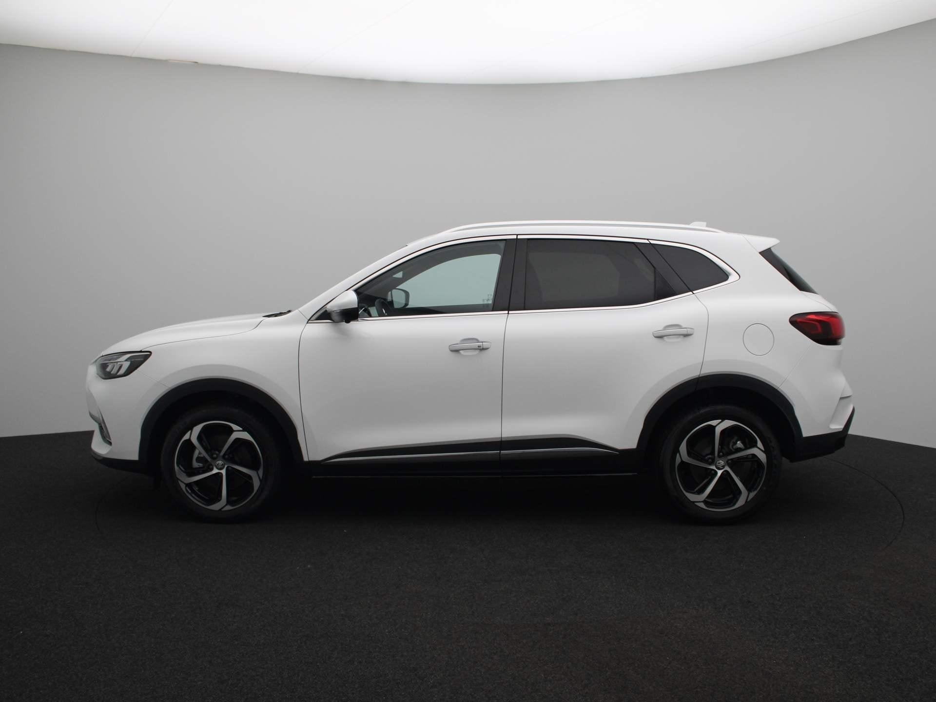 MG EHS 1.5 TGDI Luxury Plug-in Hybrid | Leder | Panoramadak, Auto's, 12 maanden, Gebruikt, Euro 6, 4 cilinders
