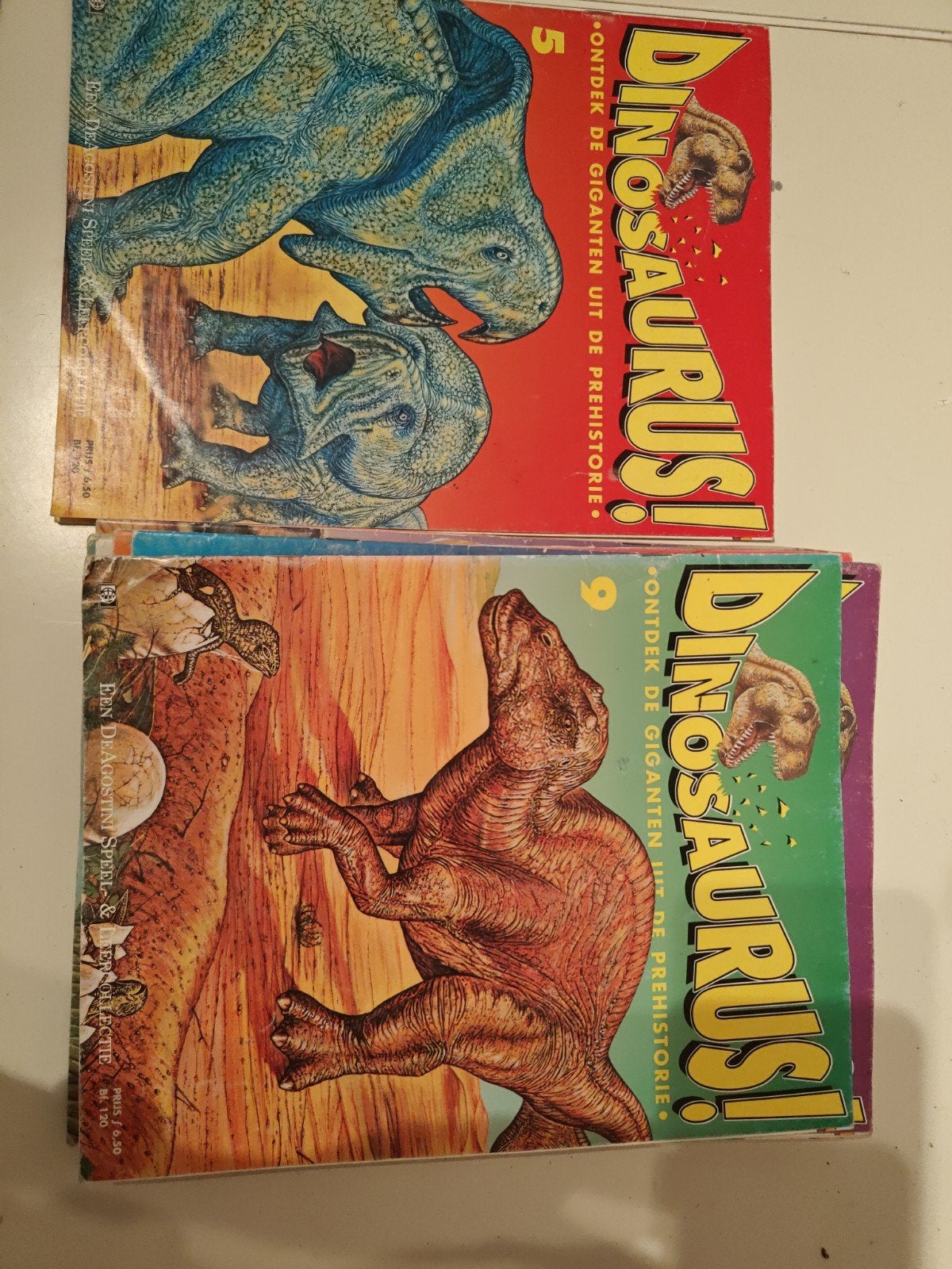 11x magazine Dinosaurus!, Ophalen, Zo goed als nieuw, Speelkaart(en)