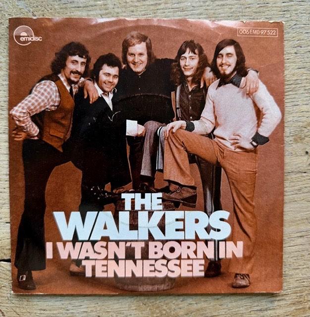 The Walkers - I wasn't born in Tennessee NEDERBEAT, Fotohoes, 7 inch, Single, Ophalen of Verzenden