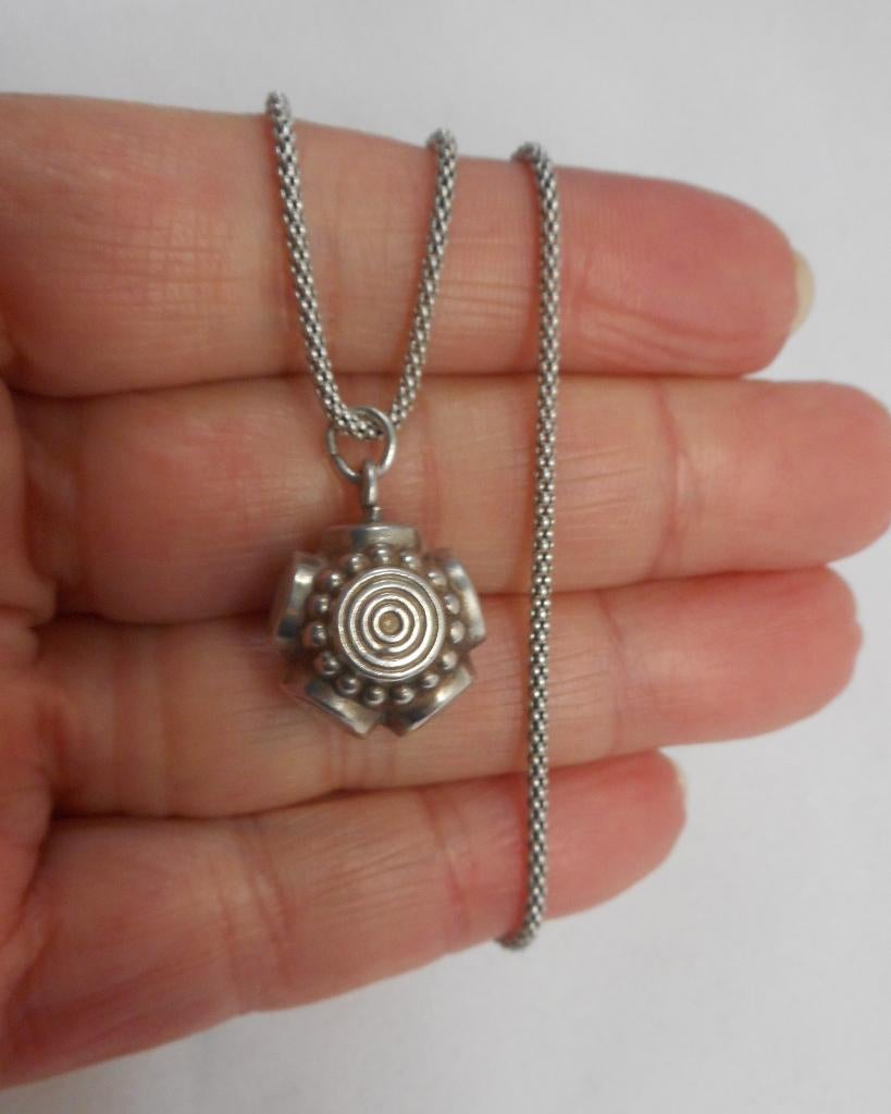 Zilveren ketting met aparte hanger nr.1362, Met hanger, Verzenden, Zo goed als nieuw, Zilver
