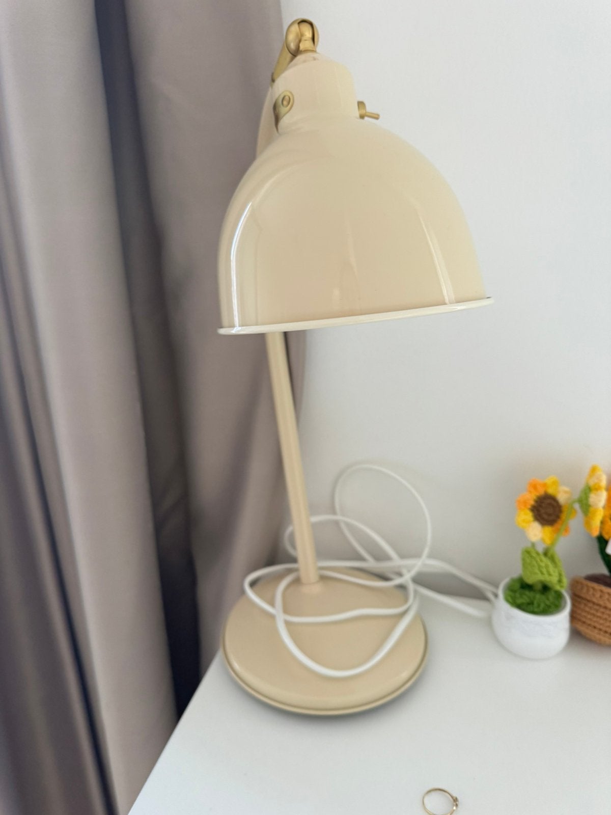 Tafellamp / table lamp, Beige, Ophalen, Zo goed als nieuw