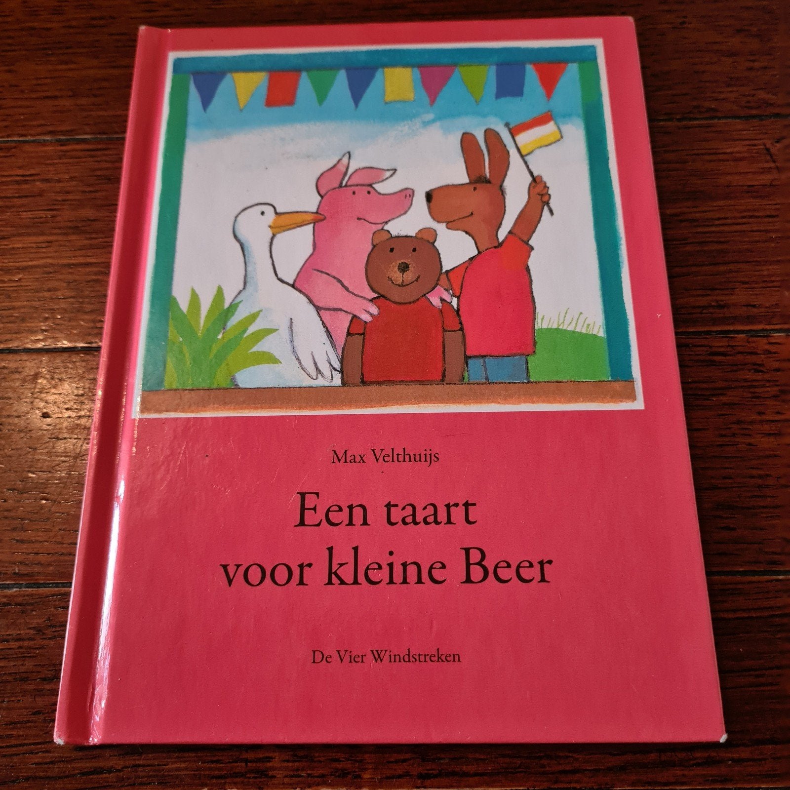 Max Velthuijs - Een taart voor kleine Beer mini versie, Ophalen of Verzenden, Zo goed als nieuw, Max Velthuijs