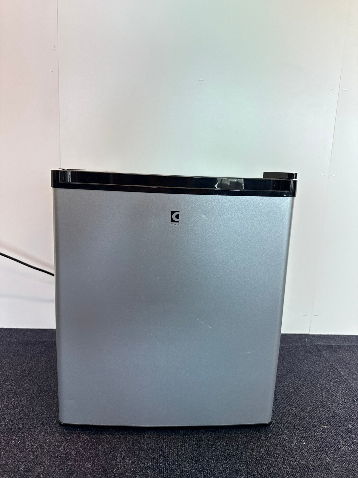 Candor CR-40A Minibar/Koelkastje - Perfect voor kantoor/kame, Witgoed en Apparatuur, Koelkasten en IJskasten, Ophalen, Zonder vriesvak