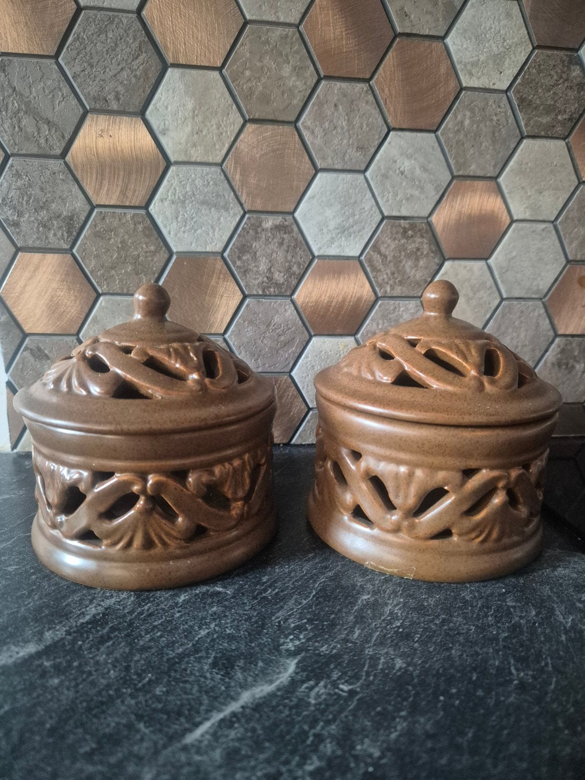 Set van 2 decoratieve potten met deksel, Antiek en Kunst, Ophalen of Verzenden