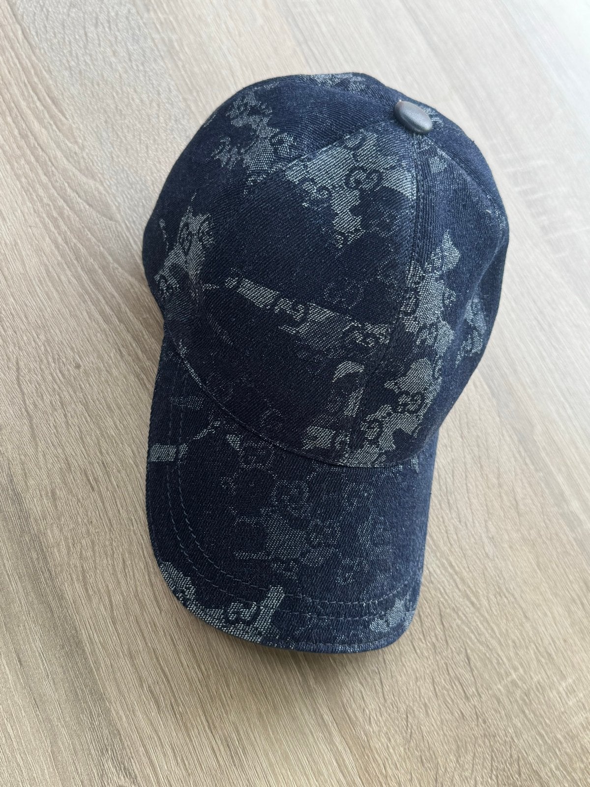 Gucci pet van denim met GG-monogram, Verzenden, Zo goed als nieuw, Pet