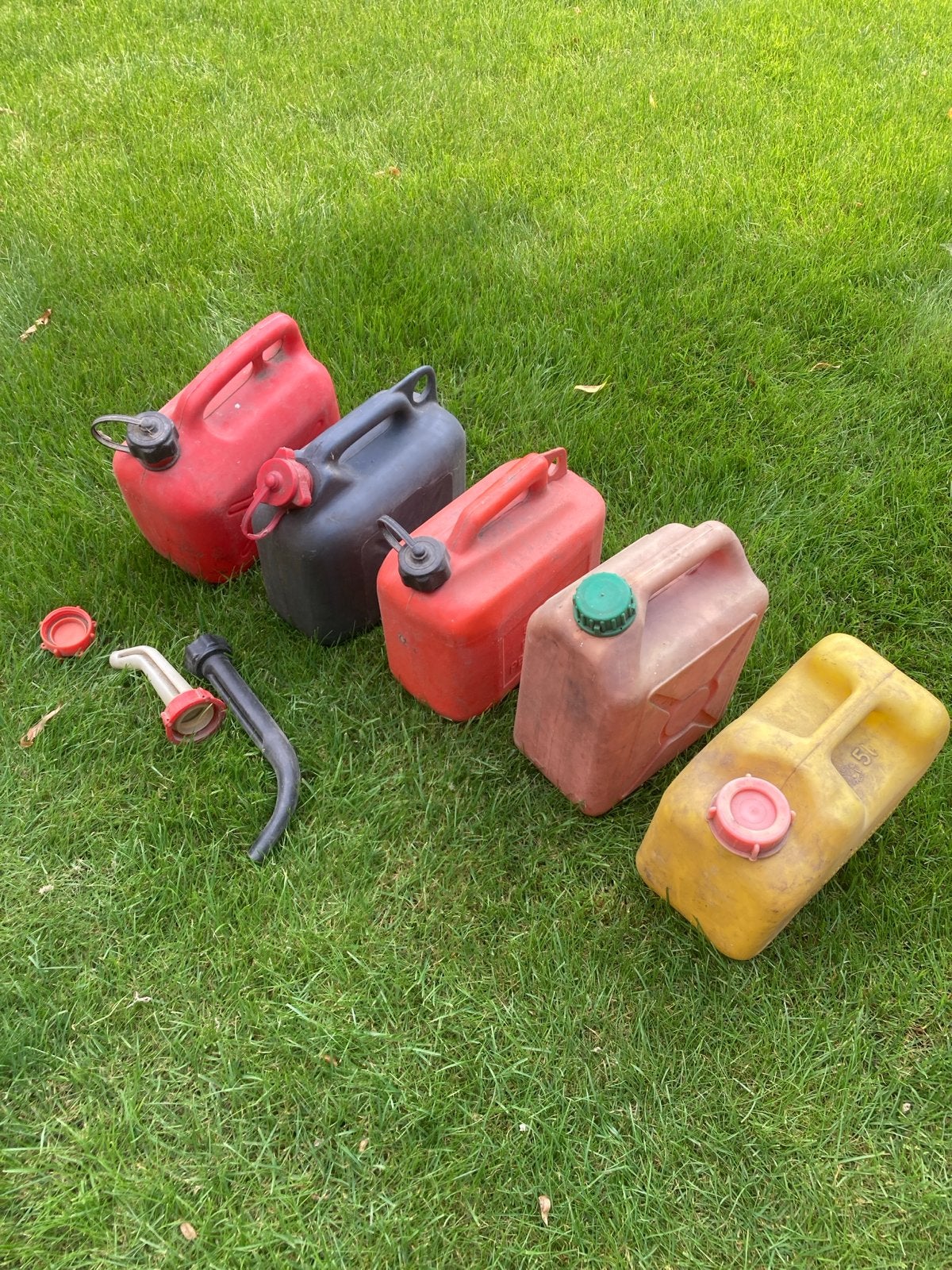 5 liter brandstof jerrycans (meerdere beschikbaar), Ophalen, Gebruikt