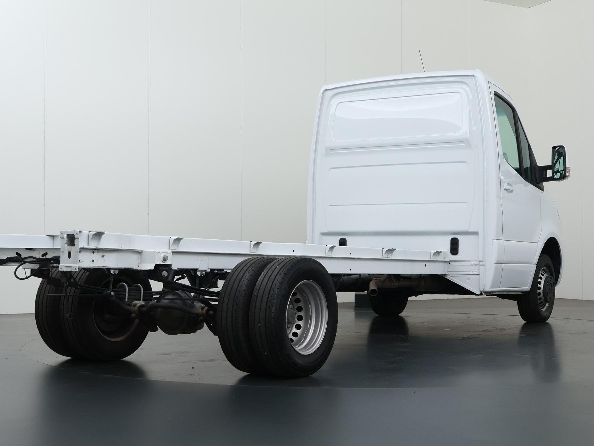 Mercedes-Benz Sprinter 515 CDI | Aut. | L3 | Chassis | Pro |, Auto's, Automaat, Gebruikt, Euro 6, 4 cilinders