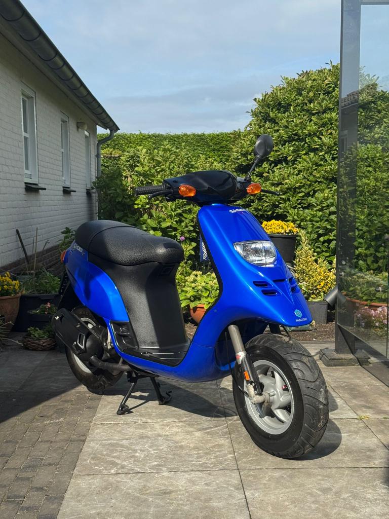 ⭐️Piaggio Typhoon 50cc 2 takt Blauw NIEUWSTAAT Brom⭐️