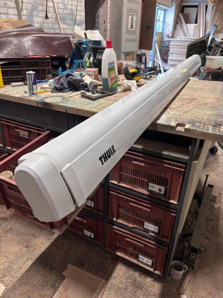 Thule omnistor 4200 3meter, Caravans en Kamperen, Voortenten en Luifels, Zo goed als nieuw, Ophalen