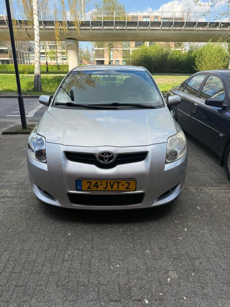 Toyota Auris 1.6 Vvt-i 5DR MMT 2009 Grijs, Auto's, 4 cilinders, 132 pk, Origineel Nederlands, 1200 kg