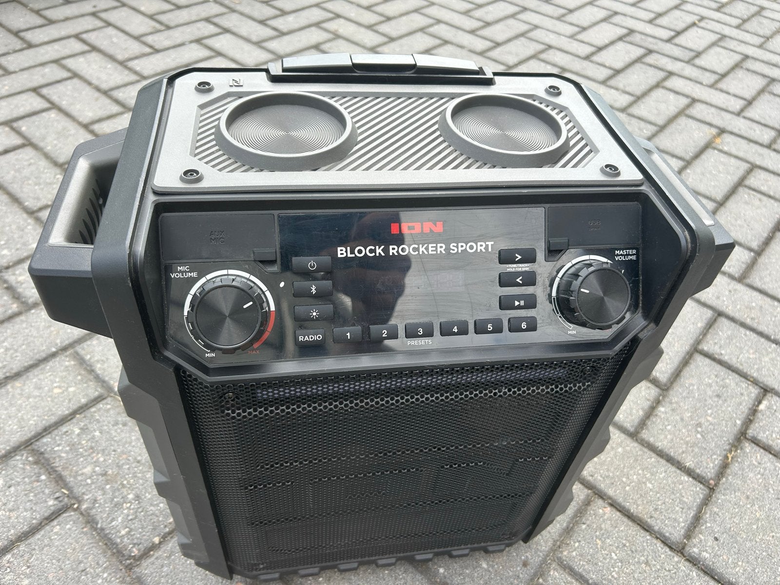 ION Block Rocker Sport Draagbare Party Speaker, Gebruikt, Party speaker, Bluetooth, Ophalen