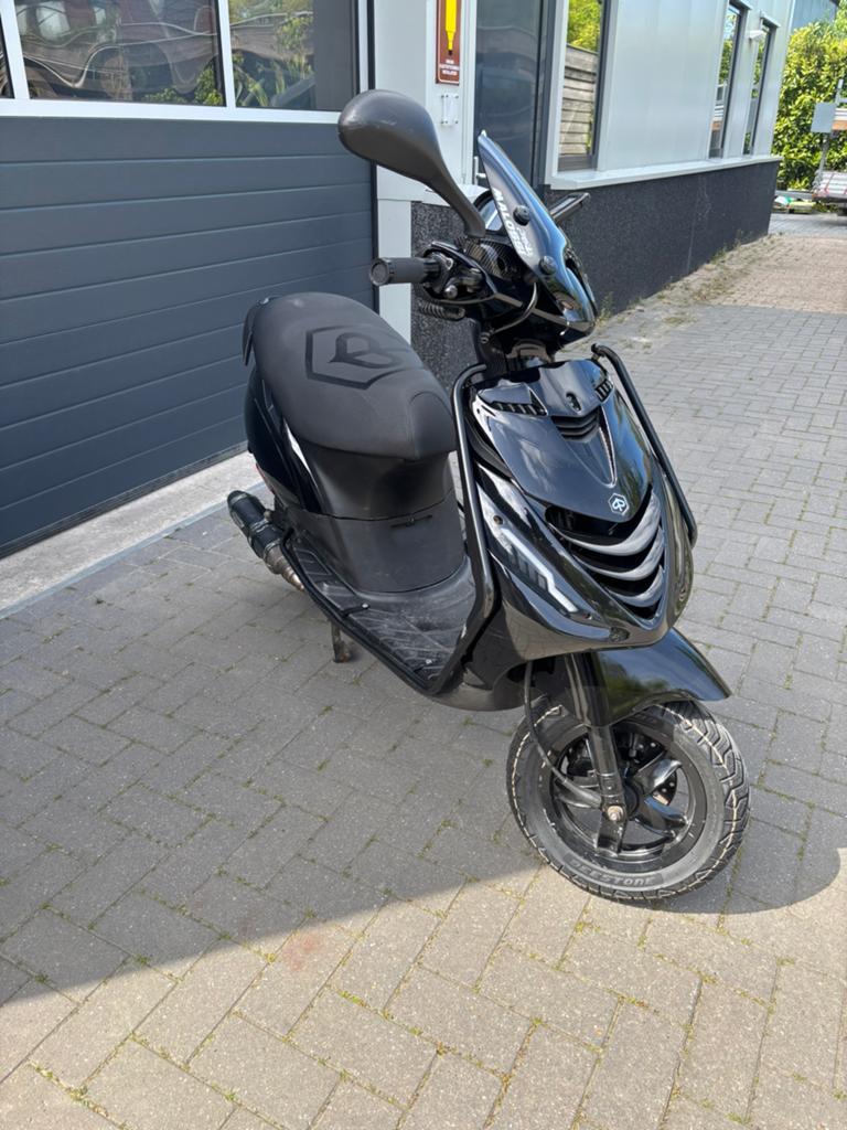 Piaggio zip 4t 50cc, Ophalen, Gebruikt, Maximaal 45 km/u, Zip