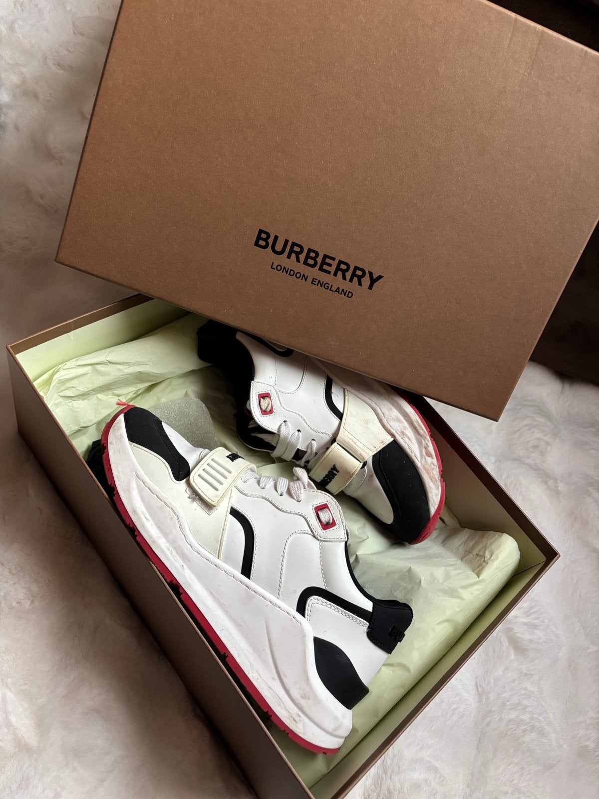 Burberry Ramsey Low Top Sneakers - Maat 38, Ophalen of Verzenden, Gedragen, Wit, Sneakers of Gympen